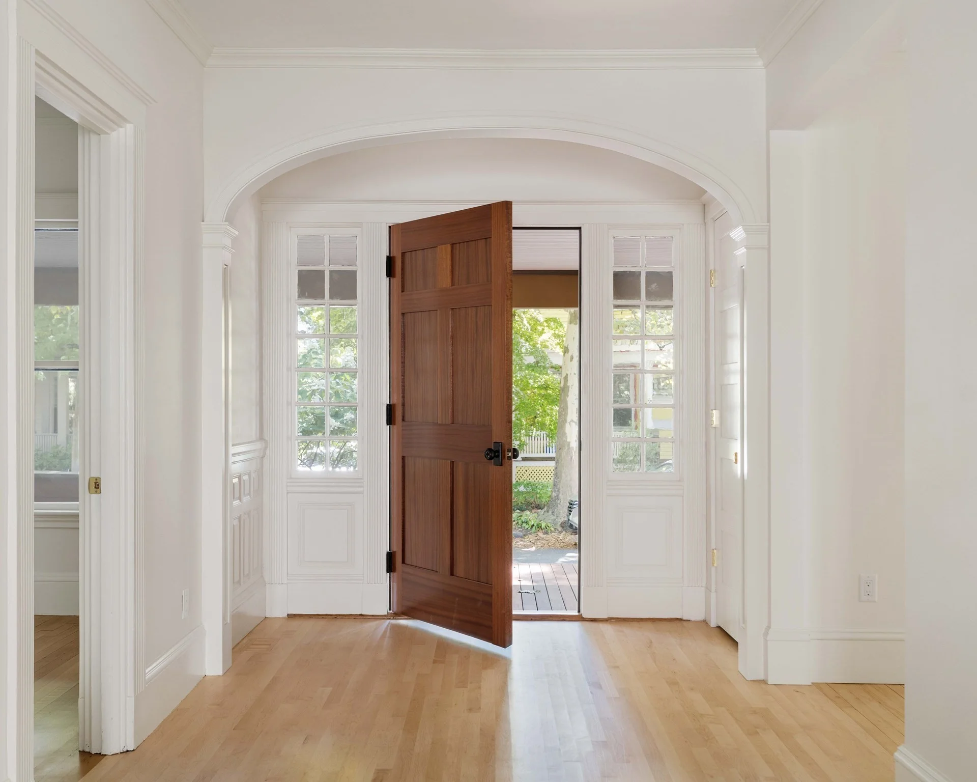 3 bed, 2 bath apartment for rent at 26 Beals Unit 1, Coolidge Corner — photo 2 of 27