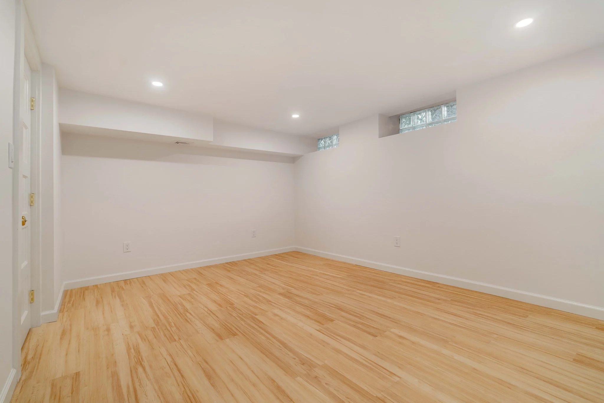 3 bed, 2 bath apartment for rent at 26 Beals Unit 1, Coolidge Corner — photo 19 of 27