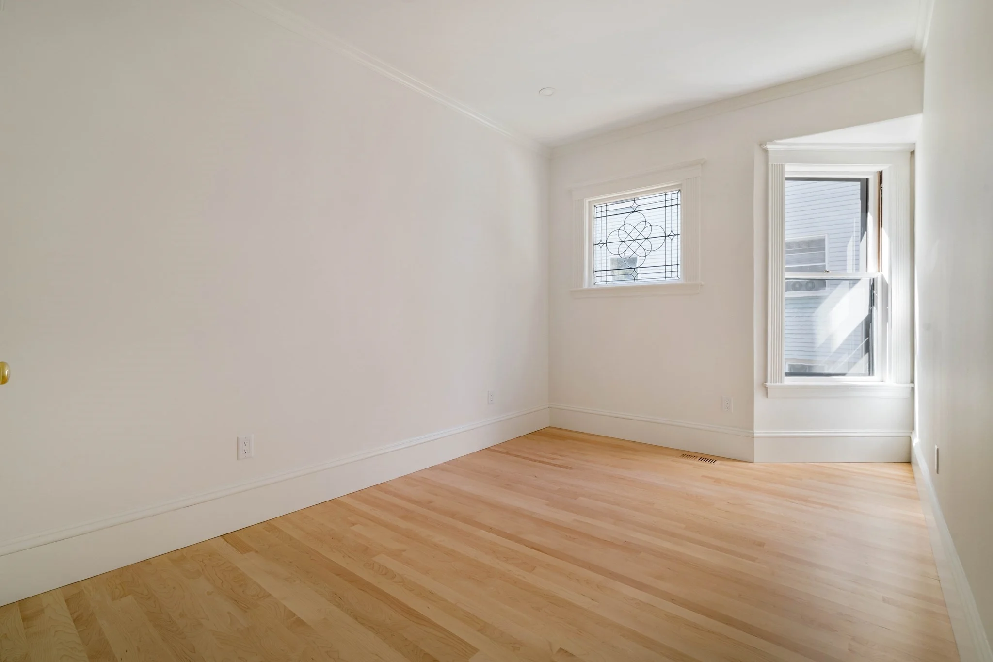 3 bed, 2 bath apartment for rent at 26 Beals Unit 1, Coolidge Corner — photo 14 of 27