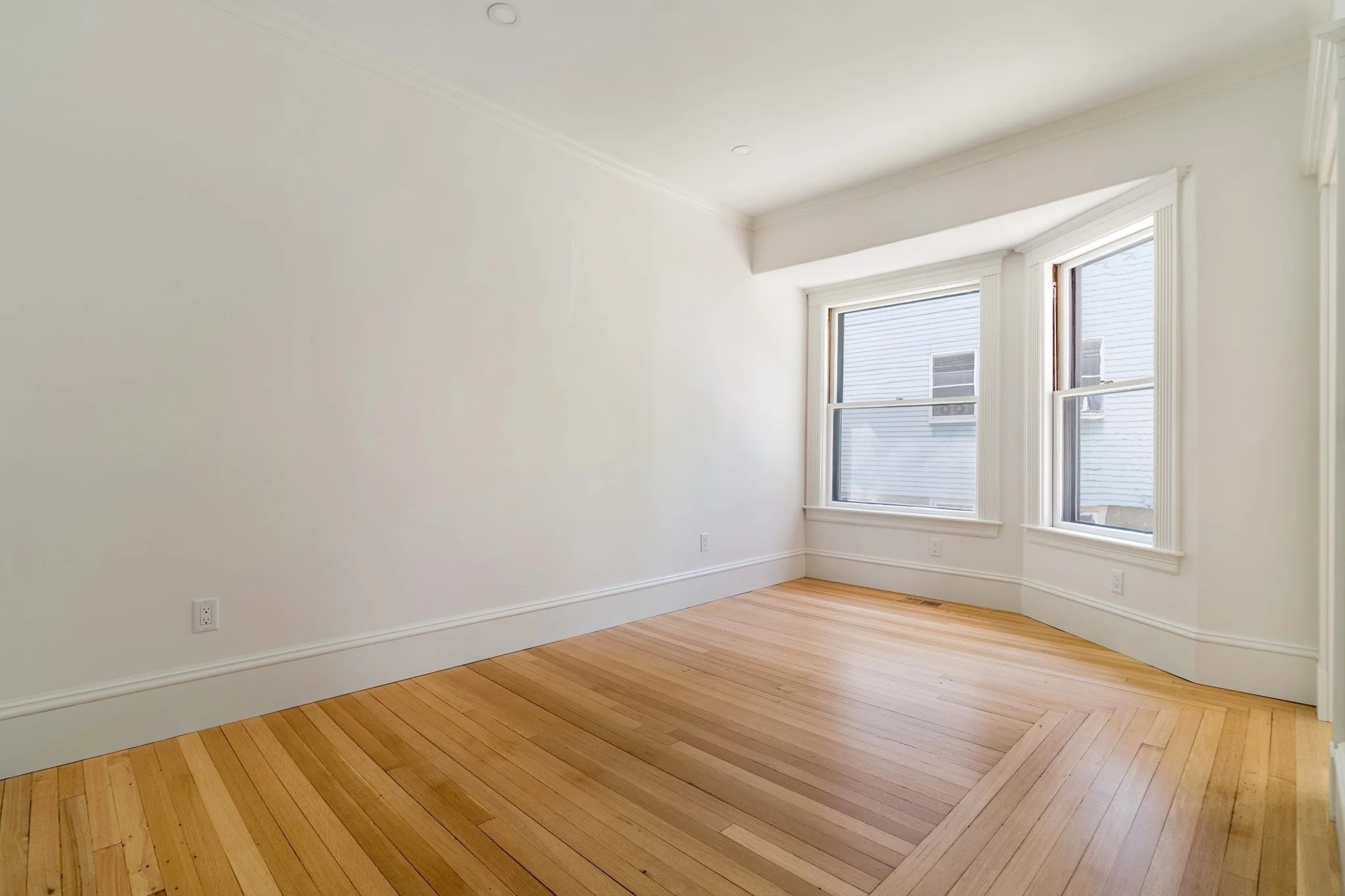 3 bed, 2 bath apartment for rent at 26 Beals Unit 1, Coolidge Corner — photo 15 of 27