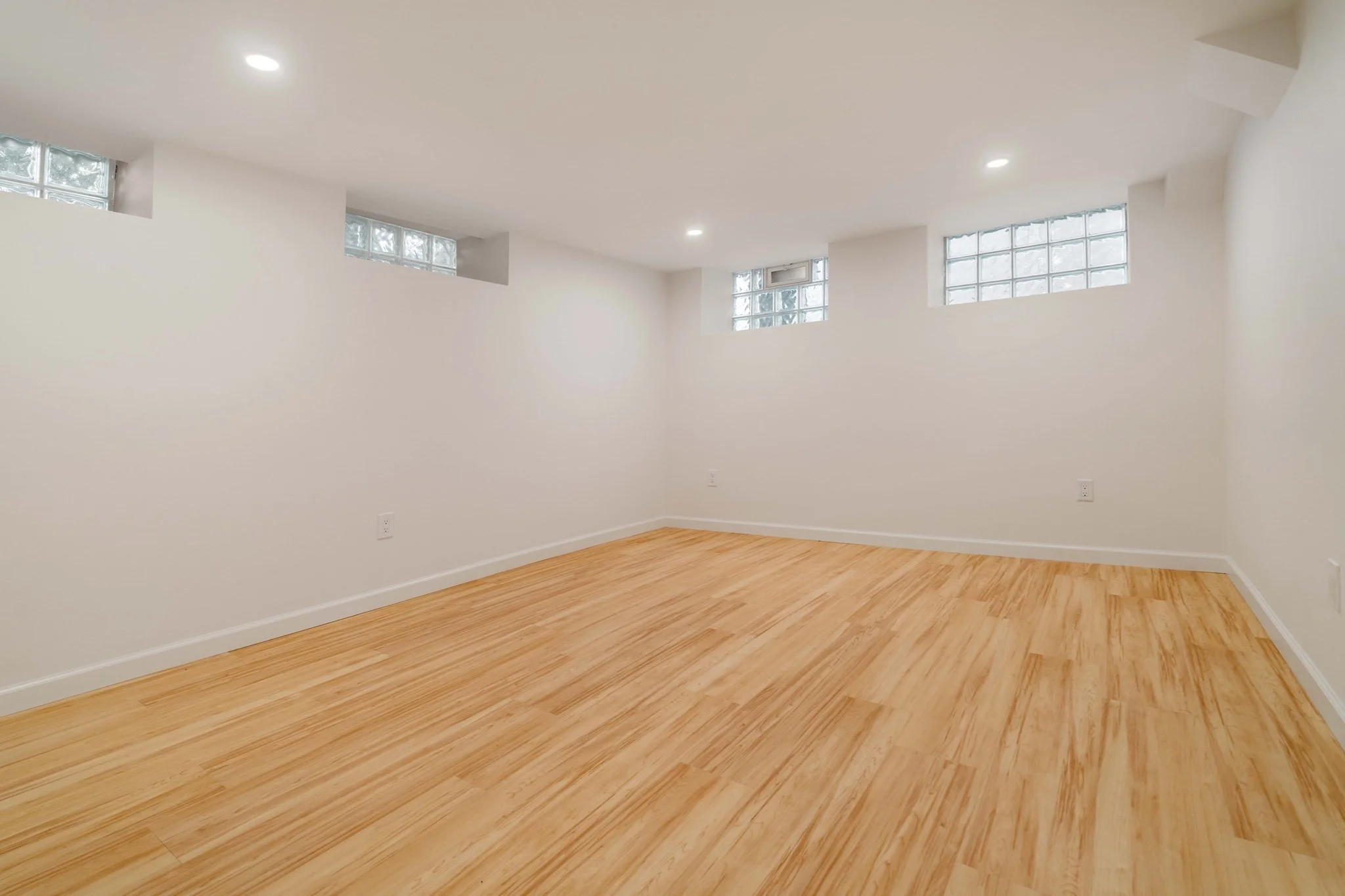 3 bed, 2 bath apartment for rent at 26 Beals Unit 1, Coolidge Corner — photo 21 of 27
