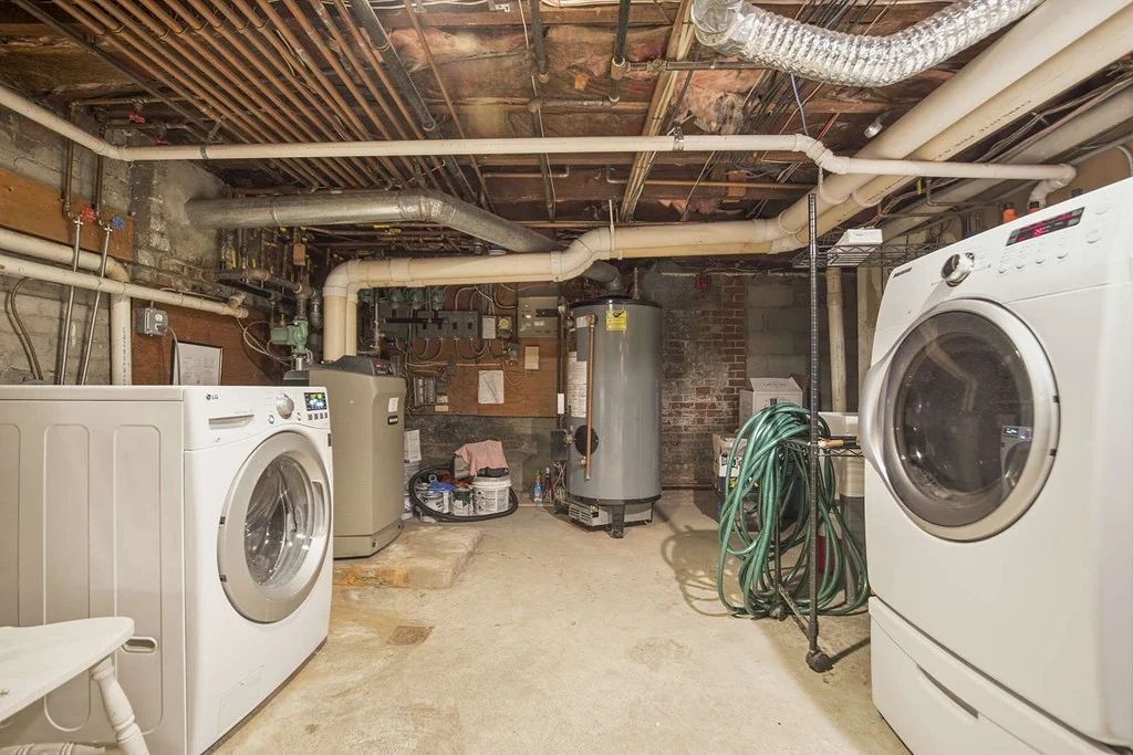2 bed, 1 bath apartment for rent at 26 Bigelow St Unit A, Central Square — photo 17 of 20