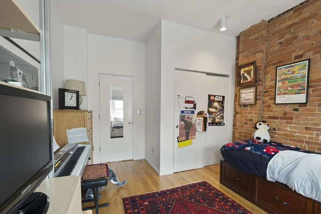2 bed, 1 bath apartment for rent at 26 Bigelow St Unit A, Central Square — photo 15 of 20