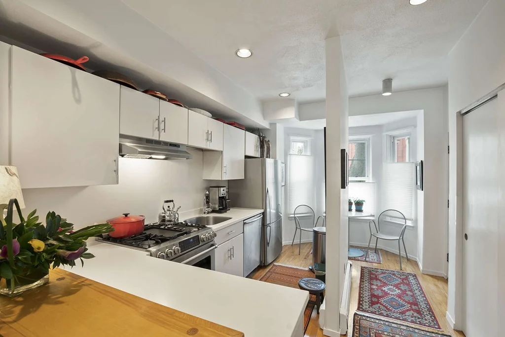 2 bed, 1 bath apartment for rent at 26 Bigelow St Unit A, Central Square — photo 1 of 20