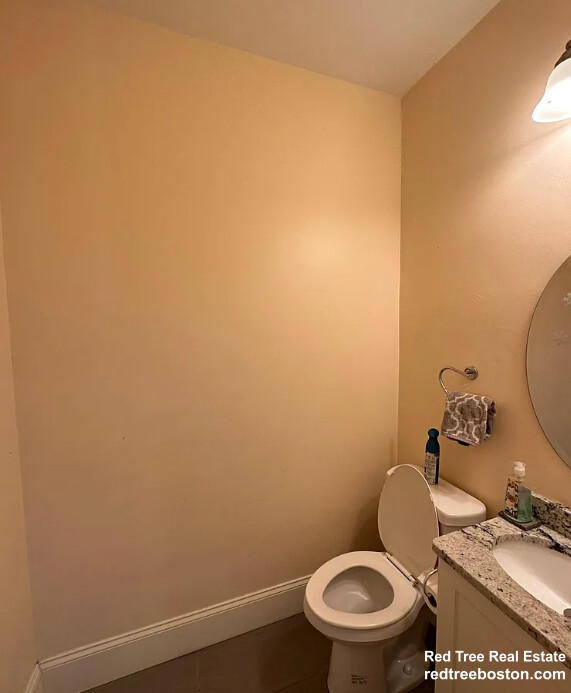 5 bed, 3.5 bath apartment for rent at 26 Bothwell Rd Unit 1, Oak Square — photo 17 of 23