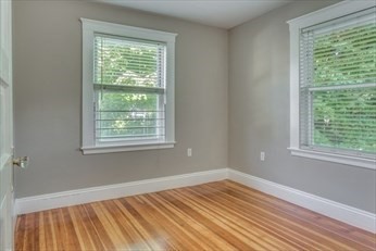 3 bed, 2 bath apartment for rent at 26 Boylston Rd Unit 2, Newton Highlands — photo 11 of 23