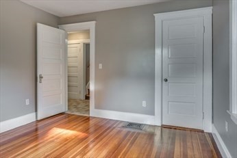 3 bed, 2 bath apartment for rent at 26 Boylston Rd Unit 2, Newton Highlands — photo 13 of 23