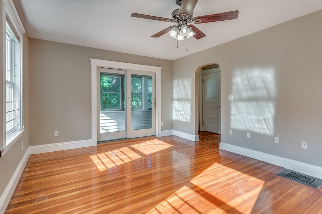3 bed, 2 bath apartment for rent at 26 Boylston Rd Unit 2, Newton Highlands — photo 8 of 23