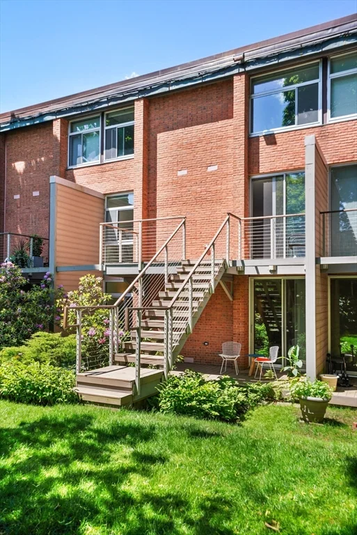 1 bed, 1 bath apartment for rent at 26 Bradbury St Unit B, Cambridge — photo 15 of 15