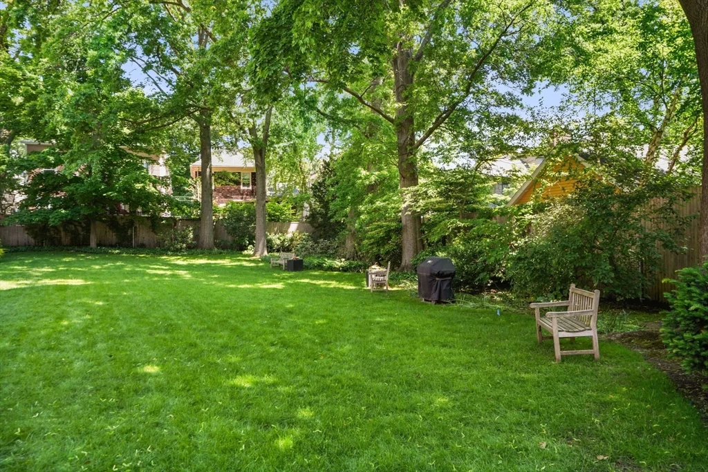 1 bed, 1 bath apartment for rent at 26 Bradbury St Unit B, Cambridge — photo 14 of 15
