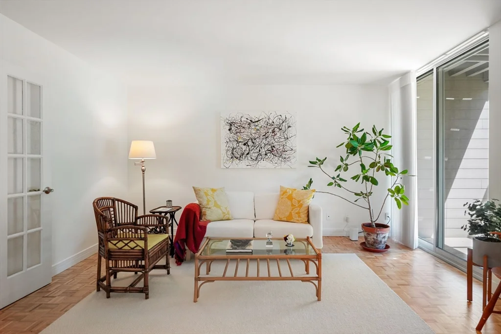 1 bed, 1 bath apartment for rent at 26 Bradbury St Unit B, Cambridge