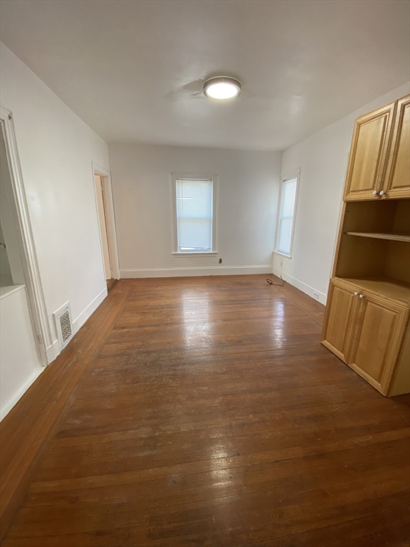 3 bed, 2 bath apartment for rent at 26 Brook St Unit 26, Wollaston — photo 5 of 10