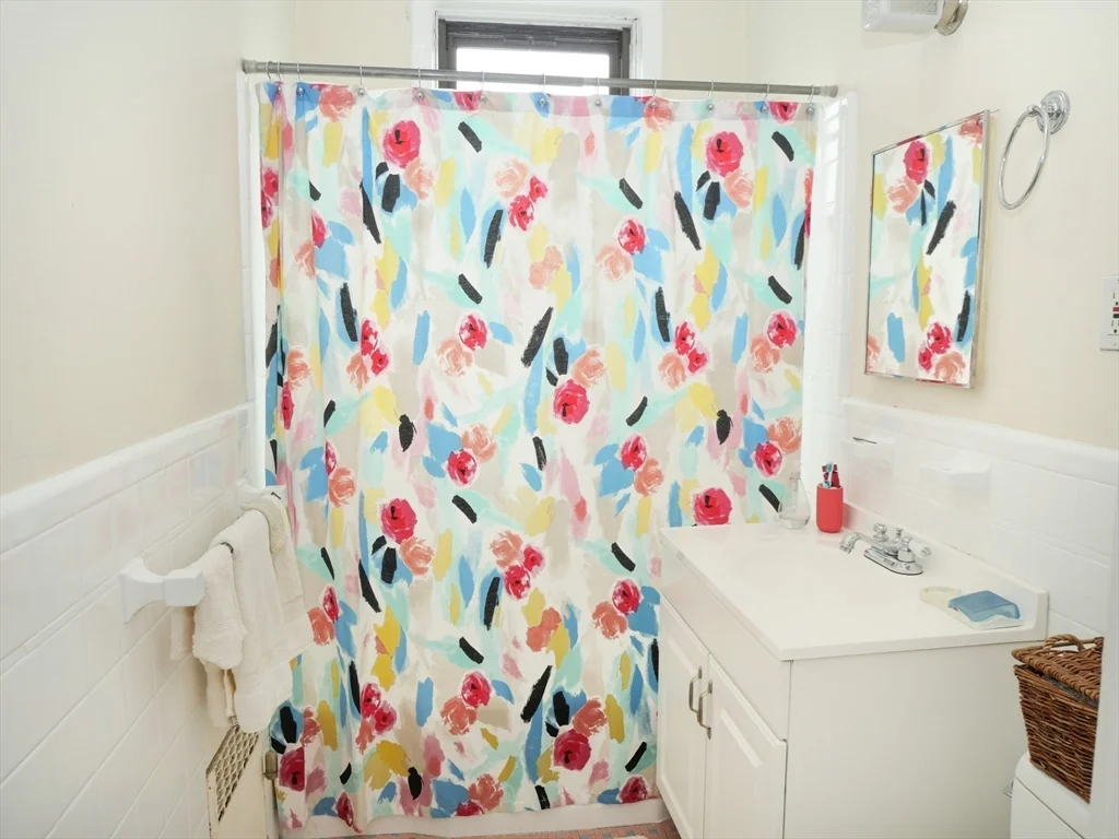 1 bed, 1 bath apartment for rent at 26 Browne Unit 1, Coolidge Corner — photo 8 of 8