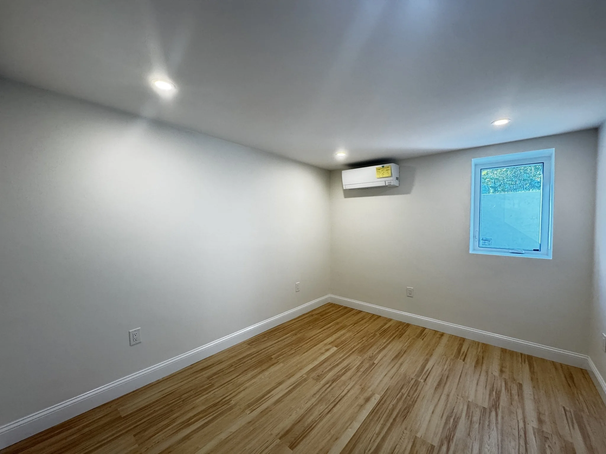 2 bed, 1 bath apartment for rent at 26 Buckingham Rd Unit B, Quincy — photo 6 of 8