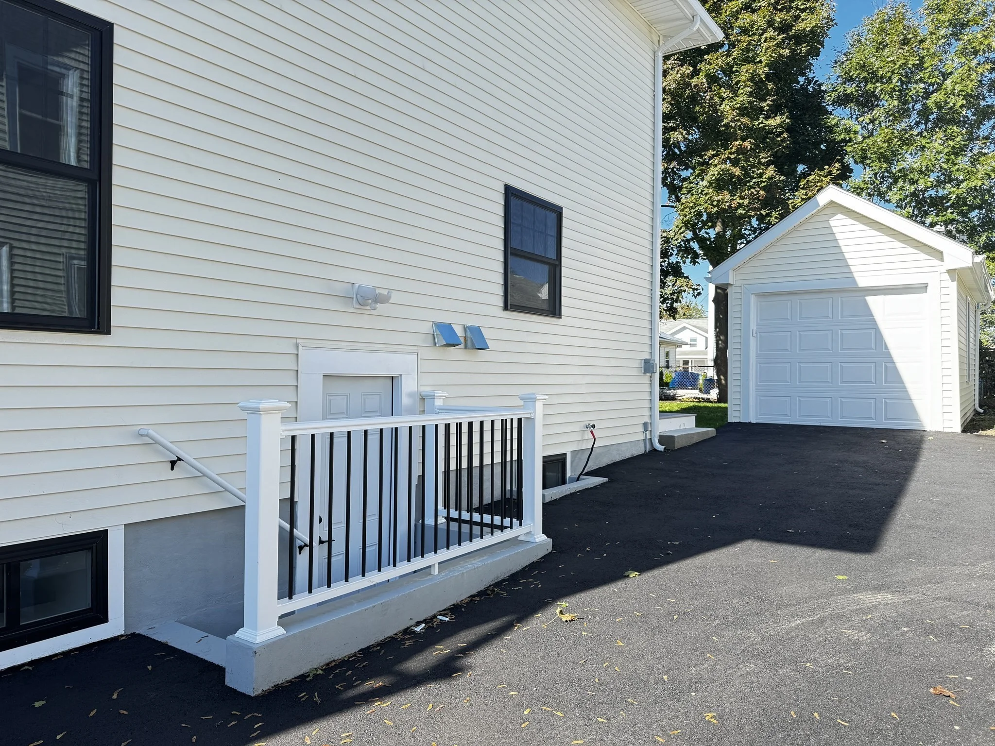 2 bed, 1 bath apartment for rent at 26 Buckingham Rd Unit B, Quincy — photo 8 of 8