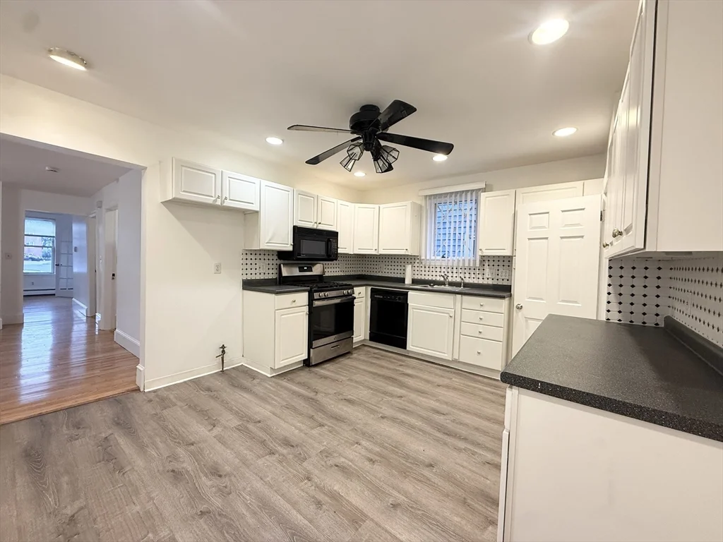 1 bed, 1 bath apartment for rent at 26 Callender St Unit 26, Riverside — photo 8 of 9