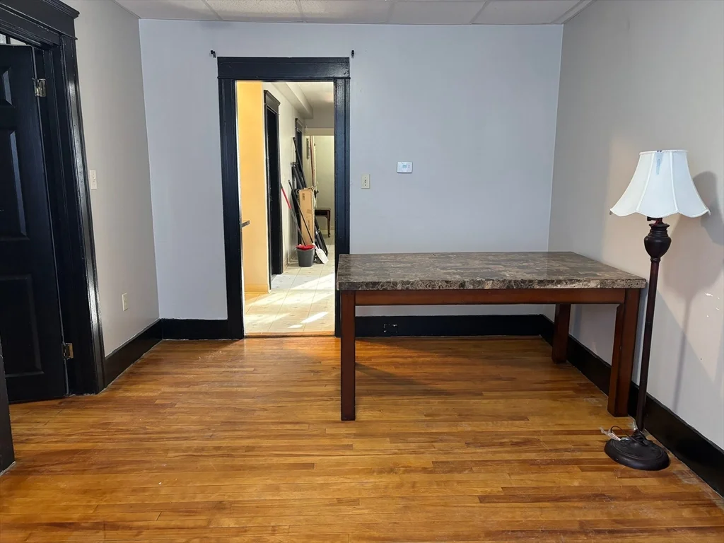 3 bed, 1 bath apartment for rent at 26 Catharine St Unit 4, Worcester — photo 10 of 33