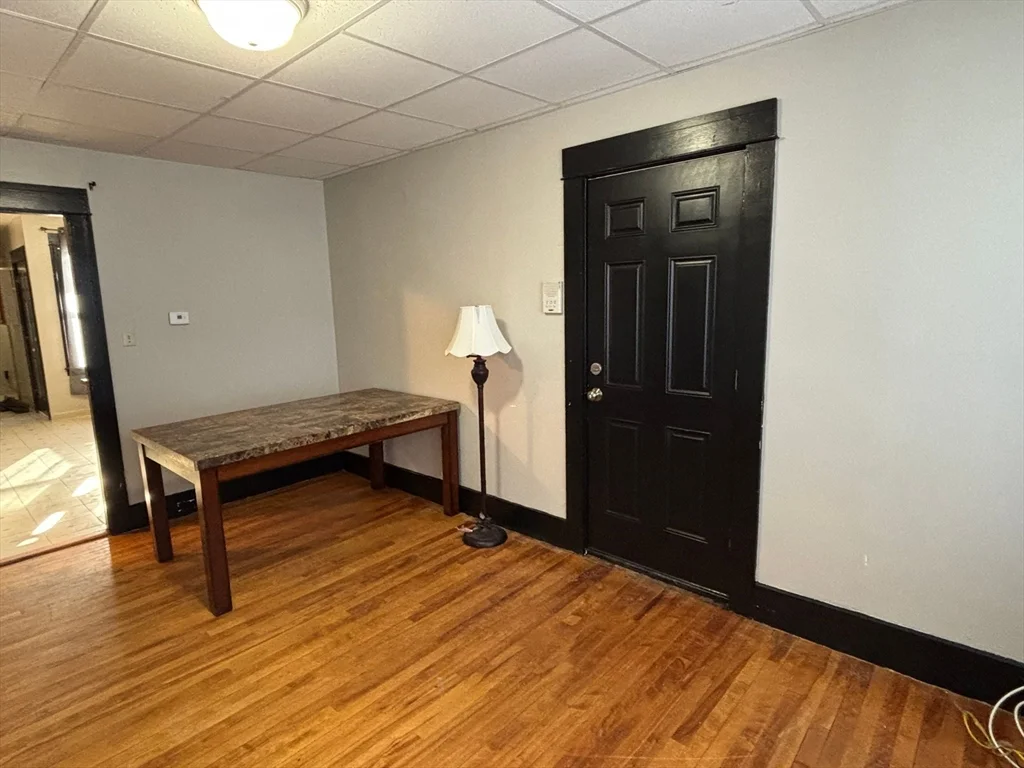 3 bed, 1 bath apartment for rent at 26 Catharine St Unit 4, Worcester — photo 11 of 33
