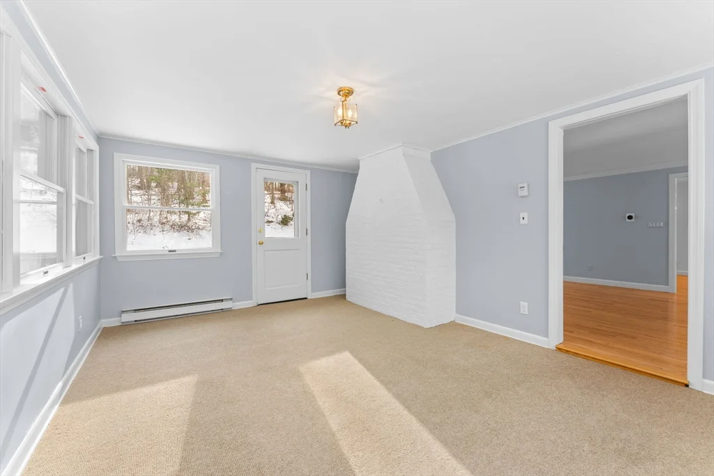 4 bed, 2 bath apartment for rent at 26 Cedar Hill Rd, Dover — photo 13 of 36
