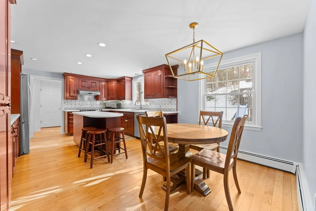 4 bed, 2 bath apartment for rent at 26 Cedar Hill Rd, Dover — photo 6 of 36