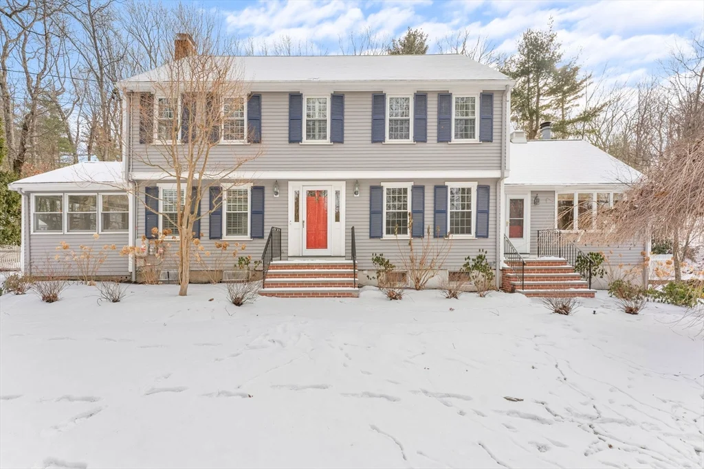 4 bed, 2 bath apartment for rent at 26 Cedar Hill Rd, Dover — photo 1 of 36