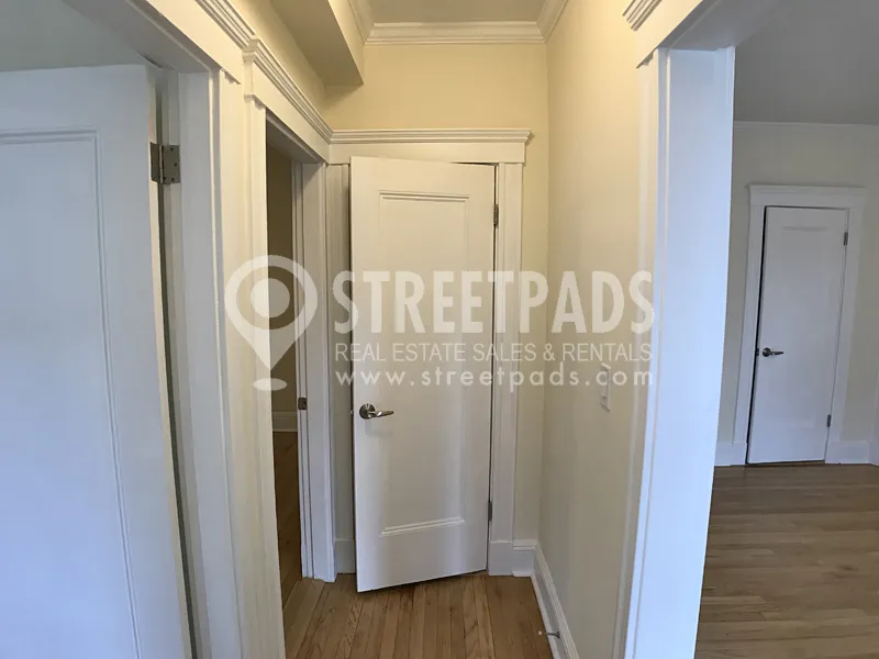 2 bed, 1 bath apartment for rent at 26 Chauncy St Unit 1, Neighborhood Nine — photo 12 of 20