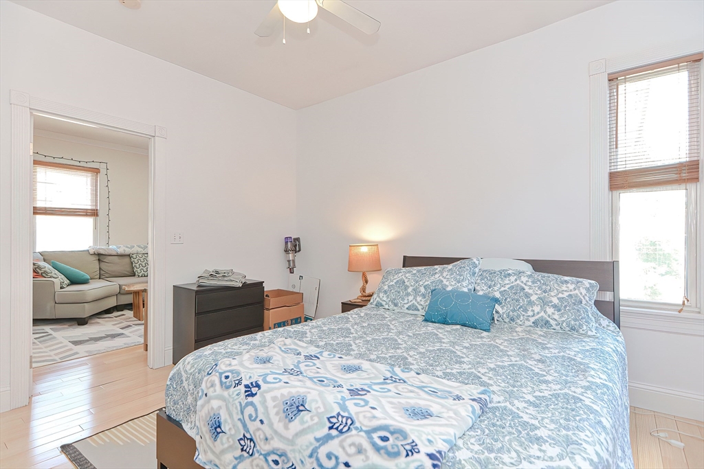 3 bed, 1 bath apartment for rent at 26 Chestnut Ave Unit 3, Jamaica Plain — photo 10 of 16