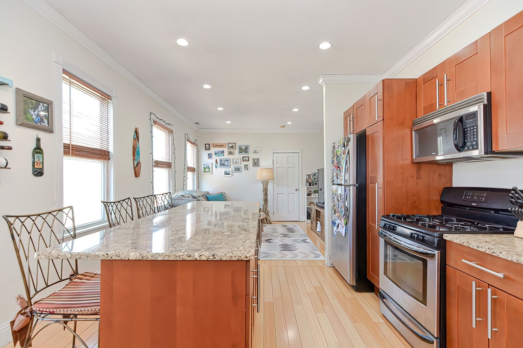 3 bed, 1 bath apartment for rent at 26 Chestnut Ave Unit 3, Jamaica Plain — photo 5 of 16