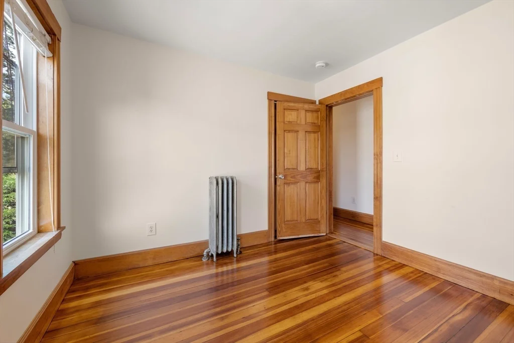 3 bed, 1 bath apartment for rent at 26 Chilton St Unit 3, West Cambridge — photo 19 of 23