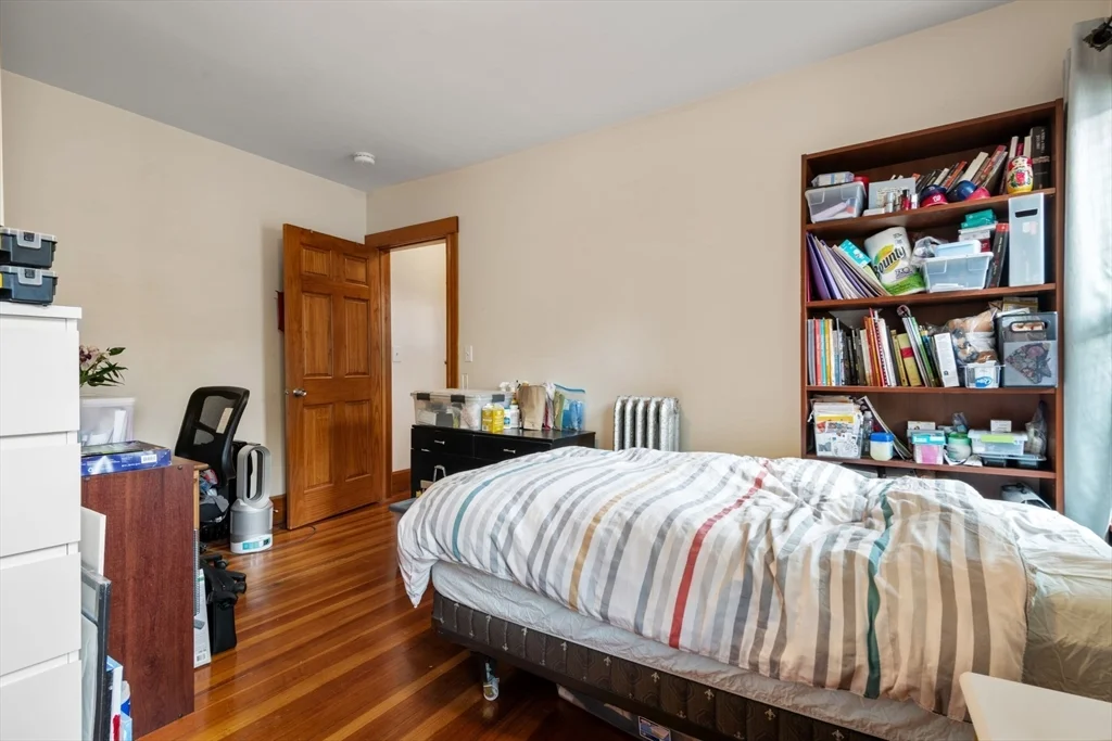 3 bed, 1 bath apartment for rent at 26 Chilton St Unit 3, West Cambridge — photo 11 of 17