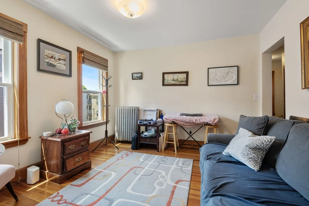 3 bed, 1 bath apartment for rent at 26 Chilton St Unit 3, West Cambridge — photo 7 of 17