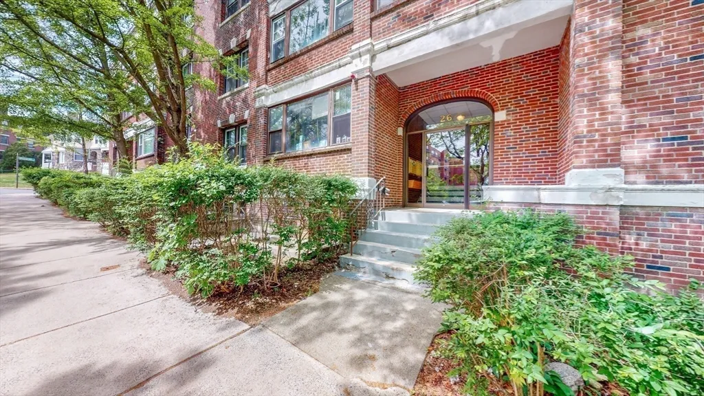 2 bed, 1 bath apartment for rent at 26 Chiswick Rd Unit 13, Brighton — photo 11 of 11
