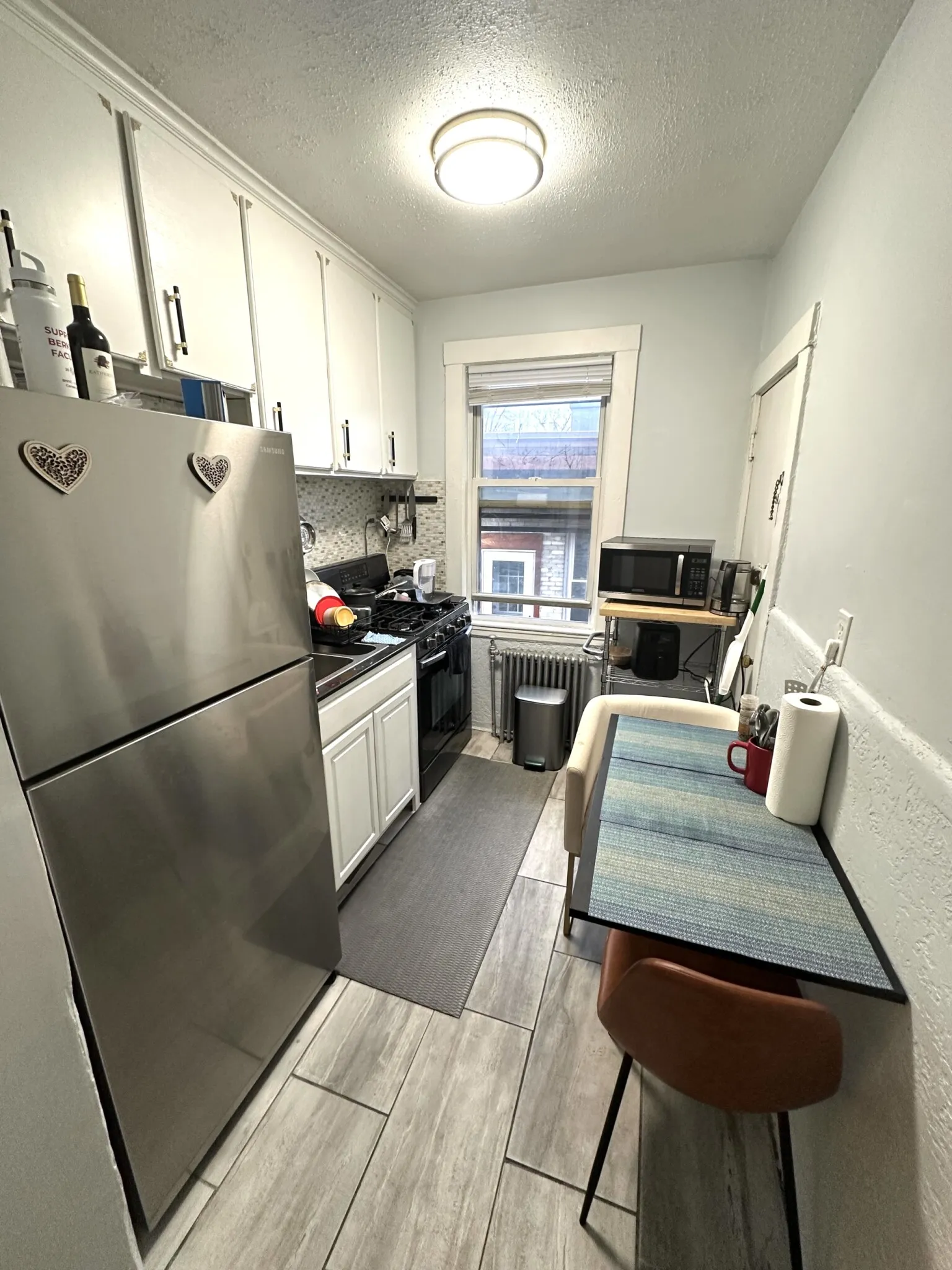 1 bed, 1 bath apartment for rent at 26 Chiswick Rd Unit 18, Brighton