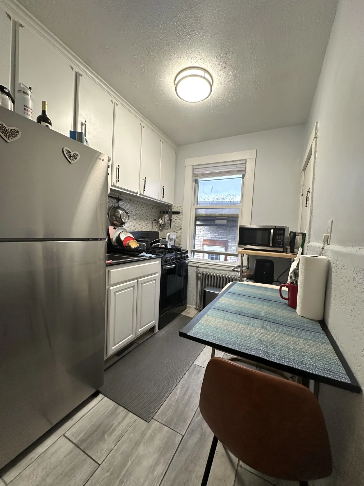 1 bed, 1 bath apartment for rent at 26 Chiswick Rd Unit 18, Brighton — photo 3 of 20