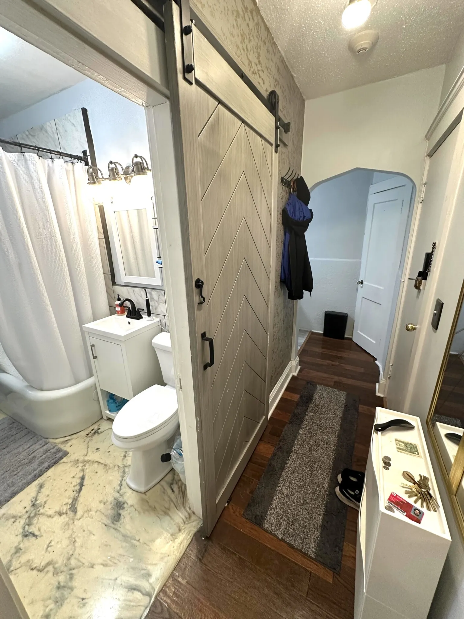 1 bed, 1 bath apartment for rent at 26 Chiswick Rd Unit 18, Brighton — photo 8 of 20