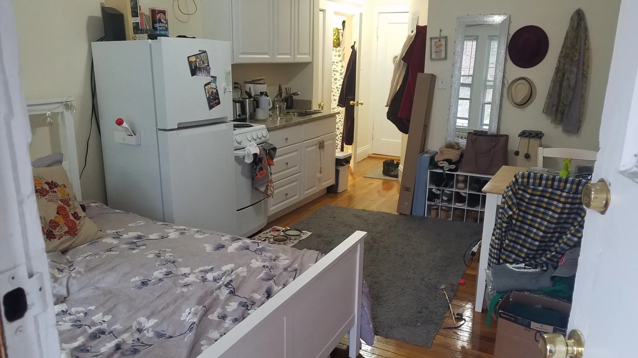 Studio bed, 1 bath apartment for rent at 26 Chiswick Rd Unit 4, Brighton — photo 12 of 29