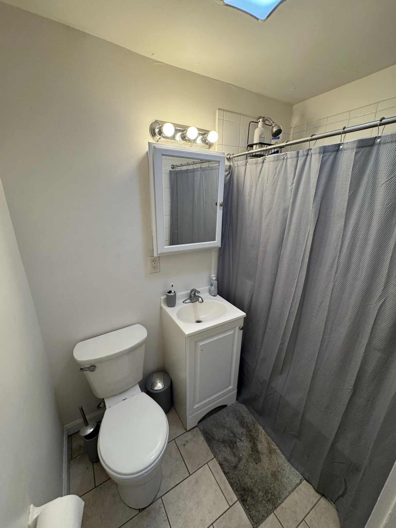 Studio bed, 1 bath apartment for rent at 26 Chiswick Rd Unit 4, Brighton — photo 8 of 29