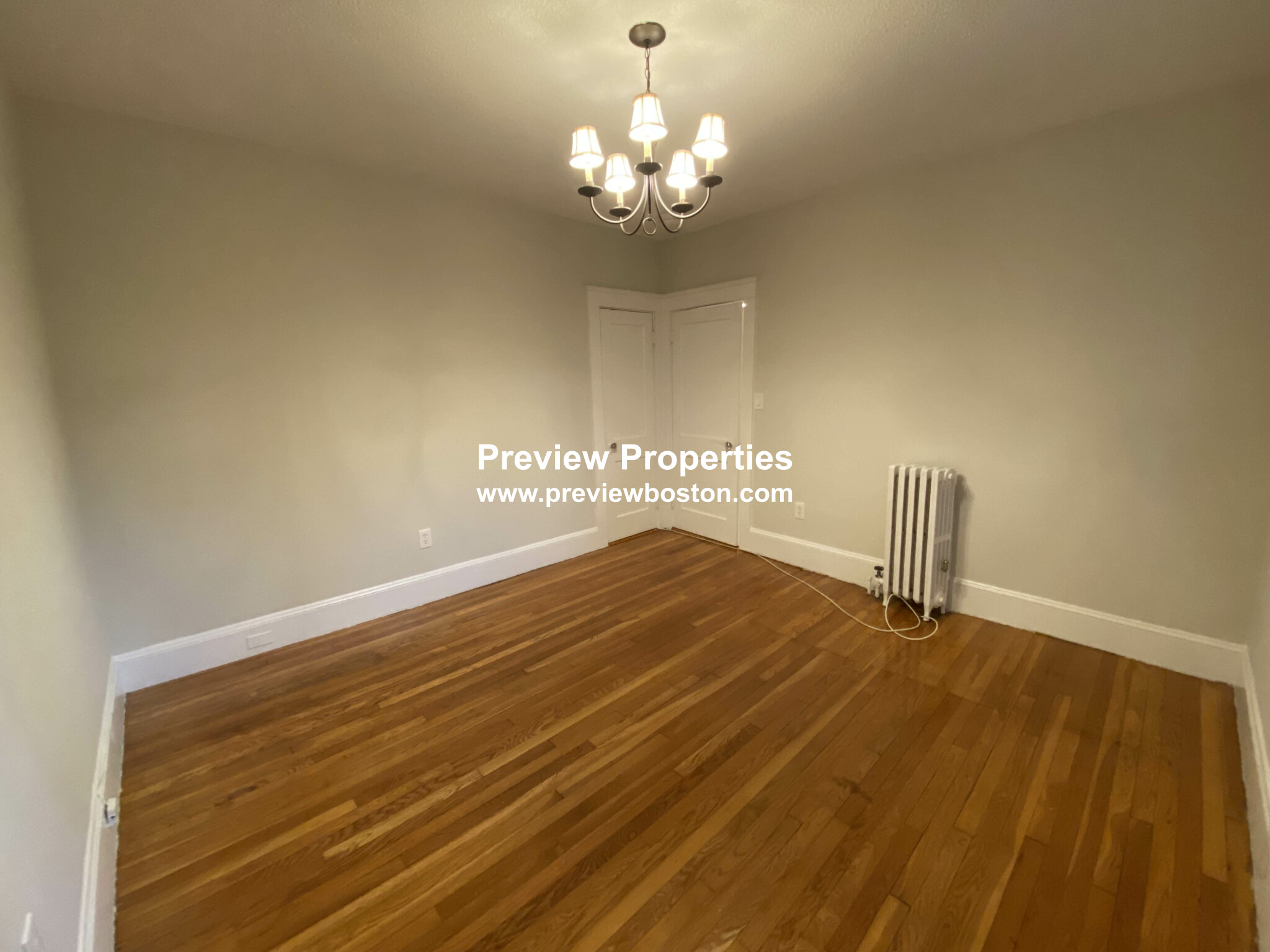3 bed, 1 bath apartment for rent at 26 Chiswick Rd Unit 8, Brighton — photo 20 of 33