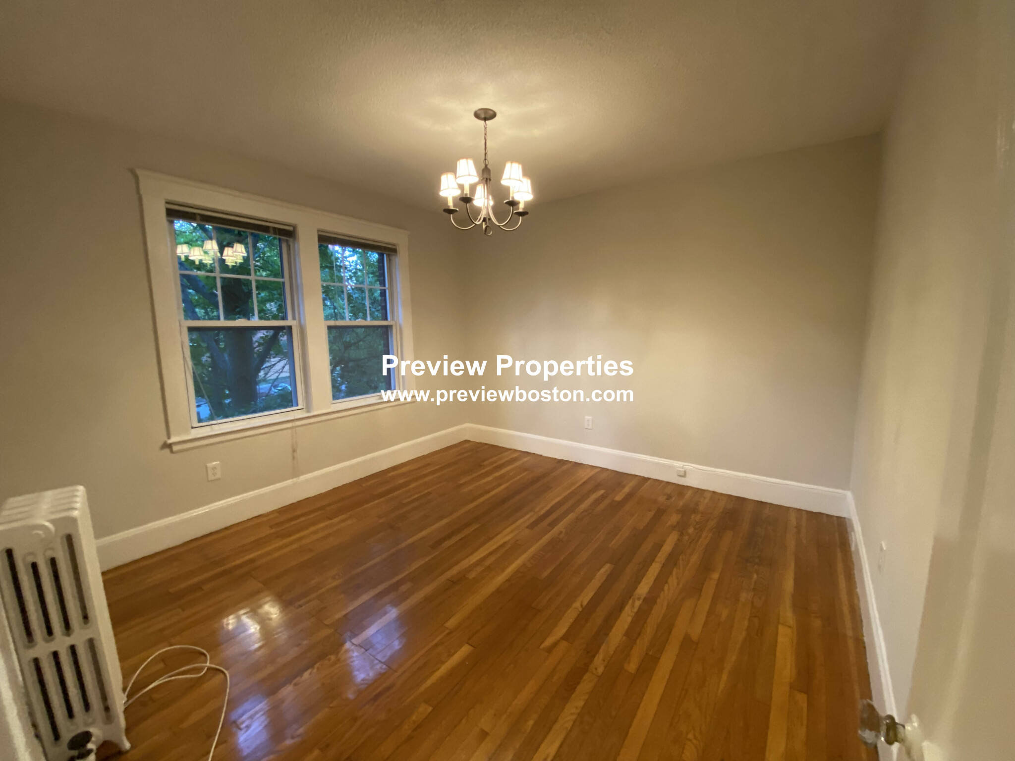 3 bed, 1 bath apartment for rent at 26 Chiswick Rd Unit 8, Brighton — photo 19 of 33