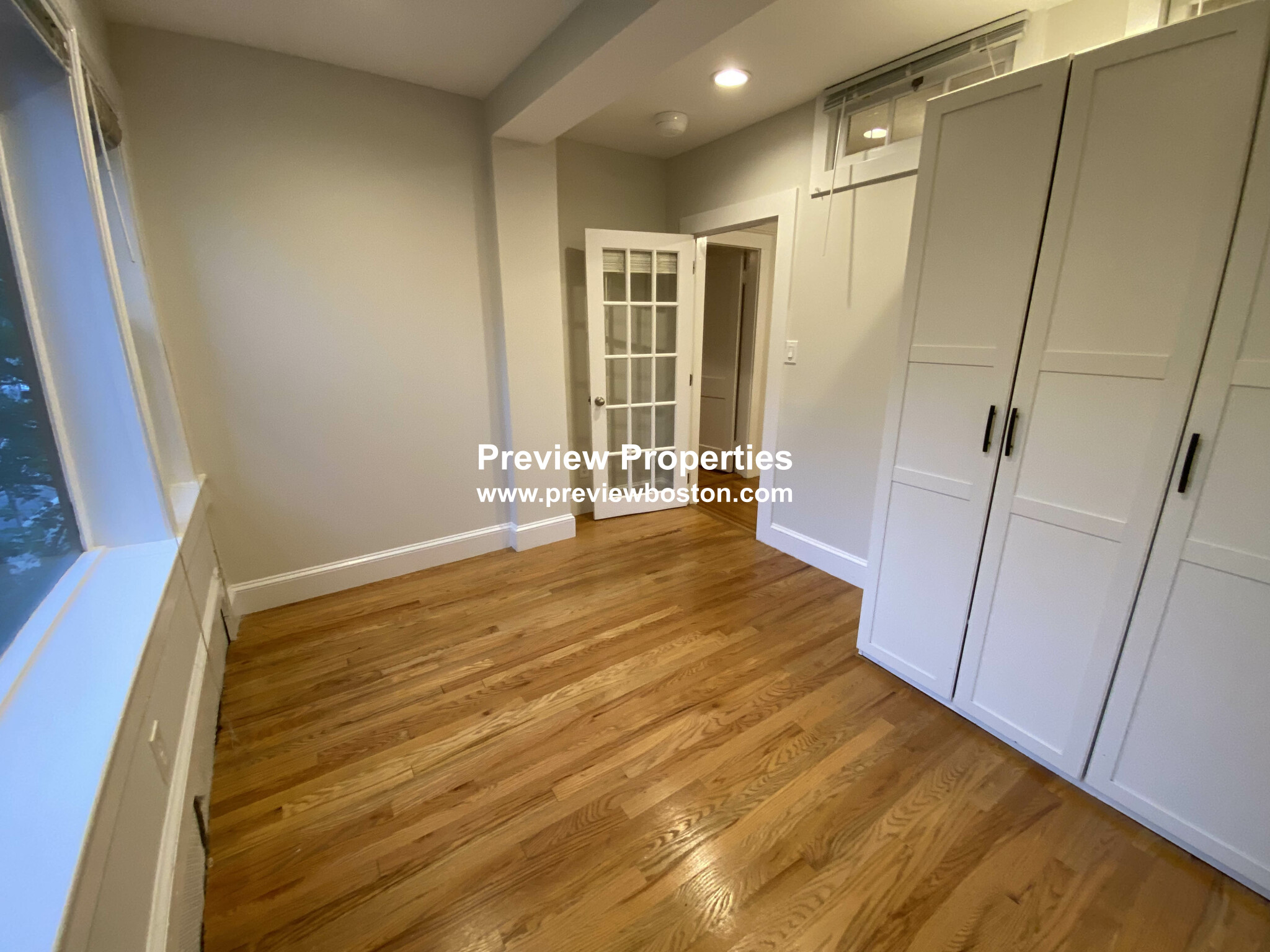 3 bed, 1 bath apartment for rent at 26 Chiswick Rd Unit 8, Brighton — photo 22 of 33