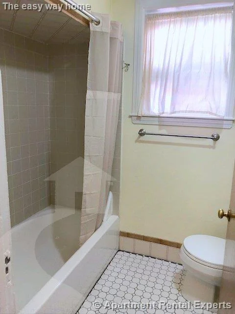 2 bed, 1 bath apartment for rent at 26 Claremon St Unit 1, Davis Square — photo 6 of 8