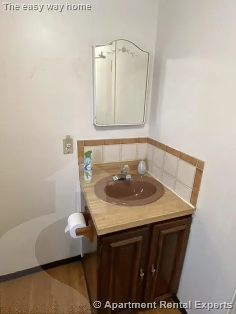 1 bed, 1 bath apartment for rent at 26 Claremon St Unit 3, Davis Square — photo 2 of 16