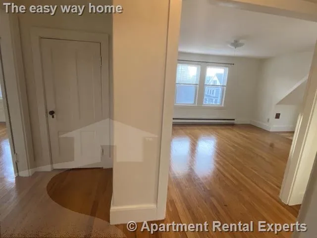 1 bed, 1 bath apartment for rent at 26 Claremon St Unit 3, Davis Square — photo 4 of 16