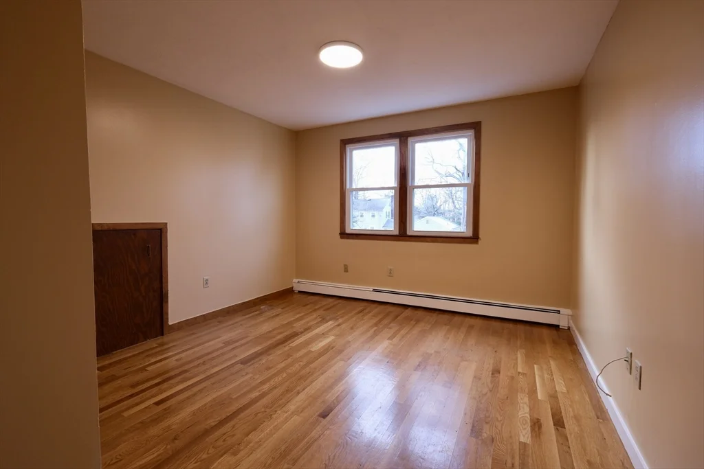4 bed, 2 bath apartment for rent at 26 Cleveland St Unit A, Dedham — photo 19 of 28