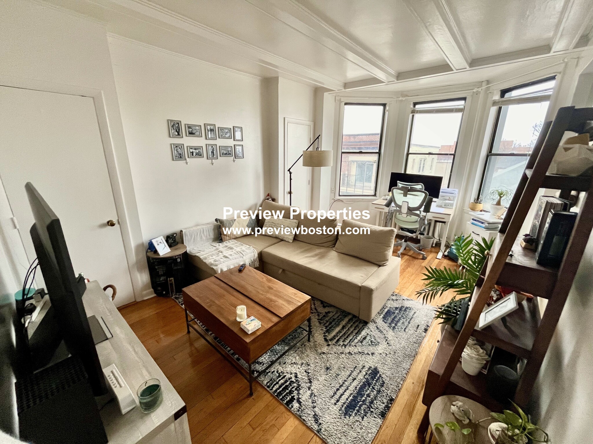 1 bed, 1 bath apartment for rent at 26 Commonwealth Ter Unit 12AAP, Brighton — photo 2 of 10