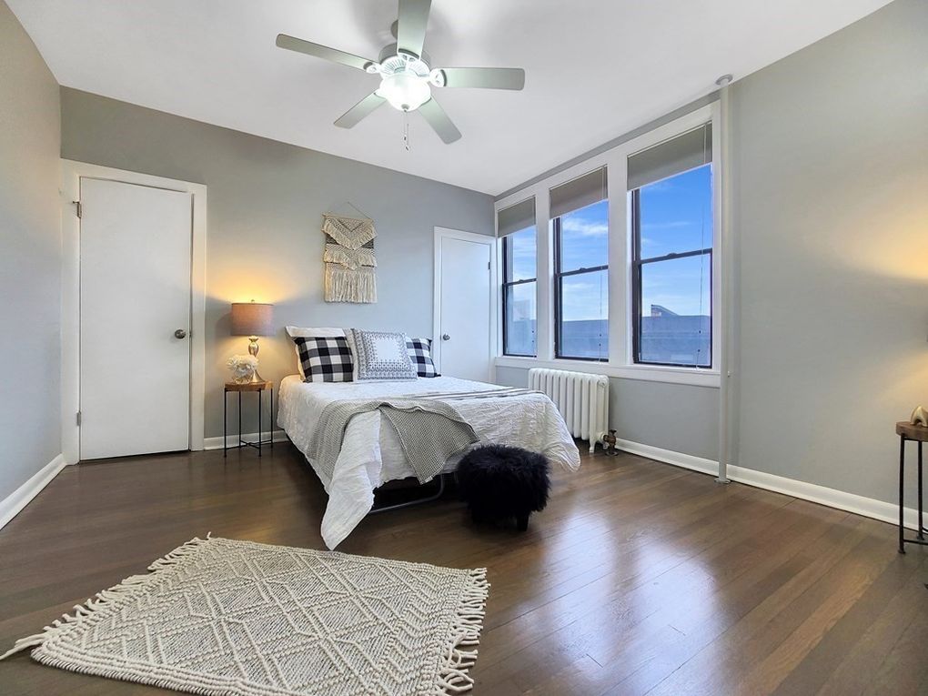 1 bed, 1 bath apartment for rent at 26 Commonwealth Ter Unit 14, Brighton — photo 7 of 13