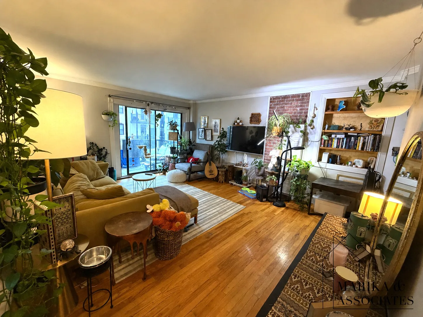 1 bed, 1 bath apartment for rent at 26 Commonwealth Ter Unit 15, Brighton