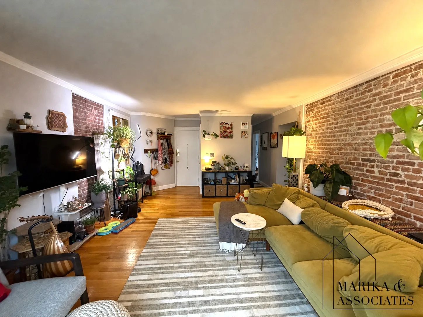 1 bed, 1 bath apartment for rent at 26 Commonwealth Ter Unit 15, Brighton — photo 4 of 10