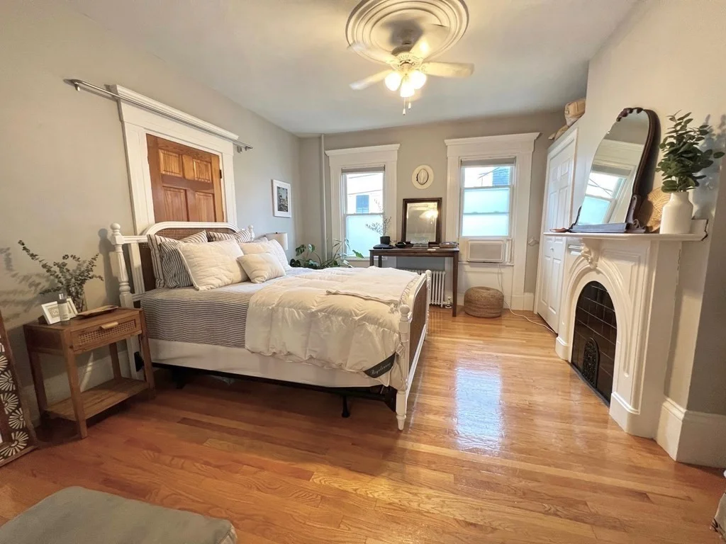 1 bed, 1 bath apartment for rent at 26 Cook St Unit 1, Charlestown — photo 4 of 12