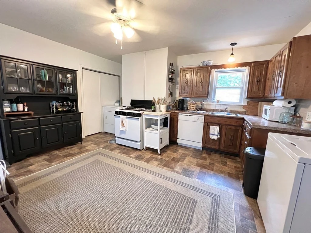 1 bed, 1 bath apartment for rent at 26 Cook St Unit 1, Charlestown — photo 5 of 12